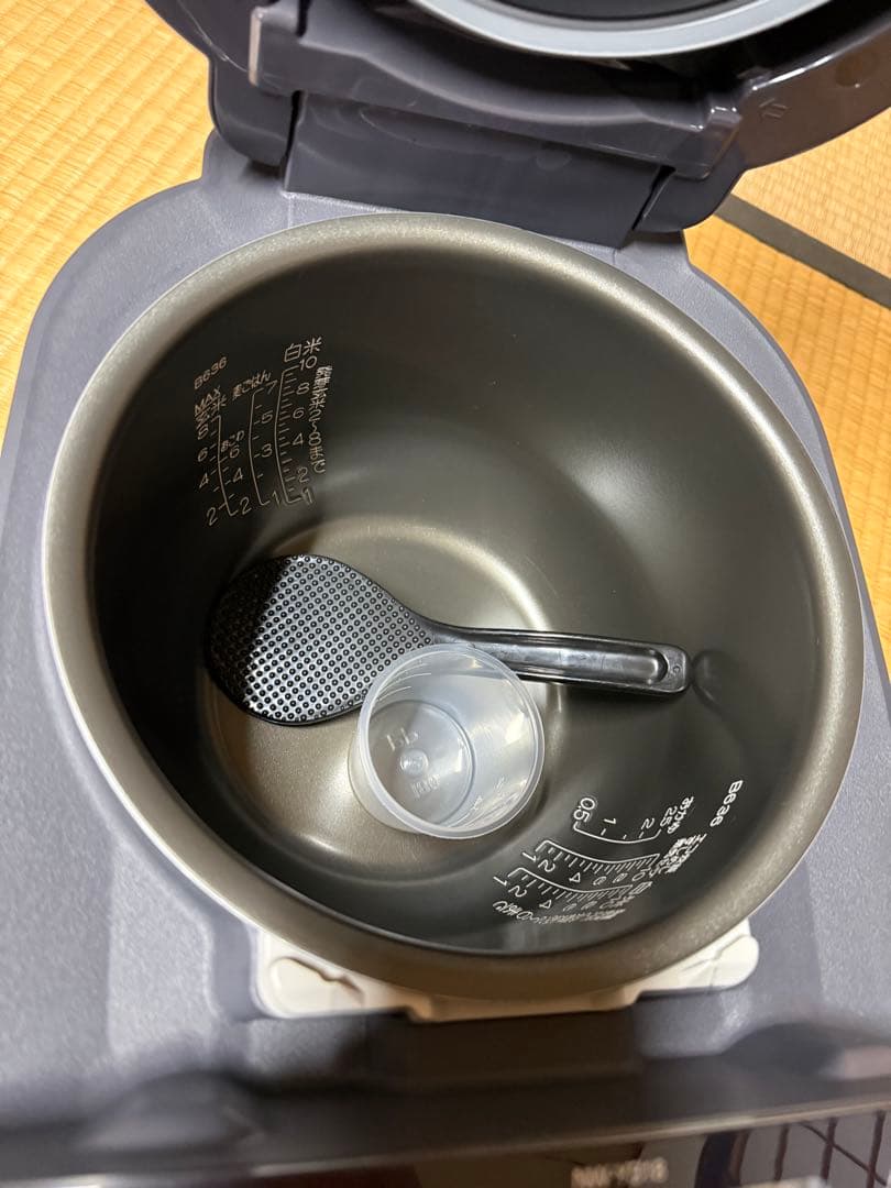 象印　NW-YB18-BZ 1.8L 1升炊き