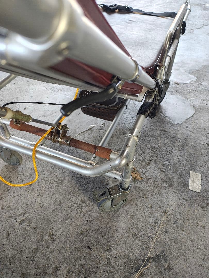 車載用ストレッチャー すぐにお仕事出来ます！引取りは送料不要