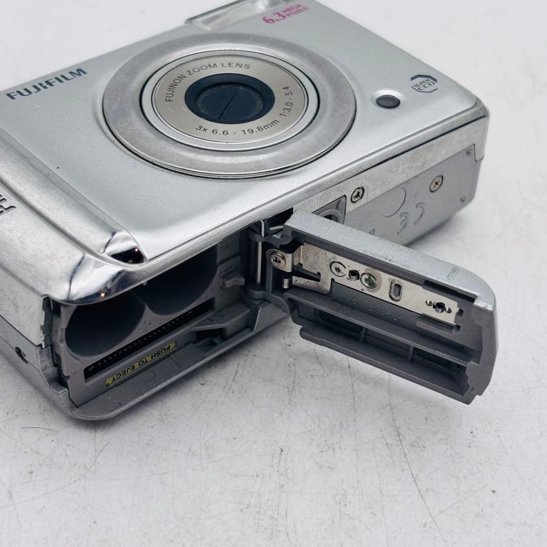 動作確認済み】FUJIFILM FinePix A610 単三電池 - メルカリ