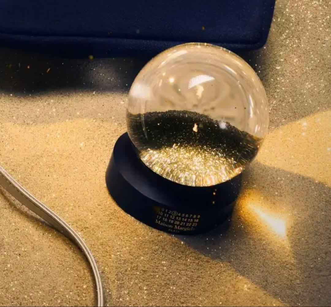 メゾンマルジェラ スノードーム グリッター グローブ ホリデー 限定