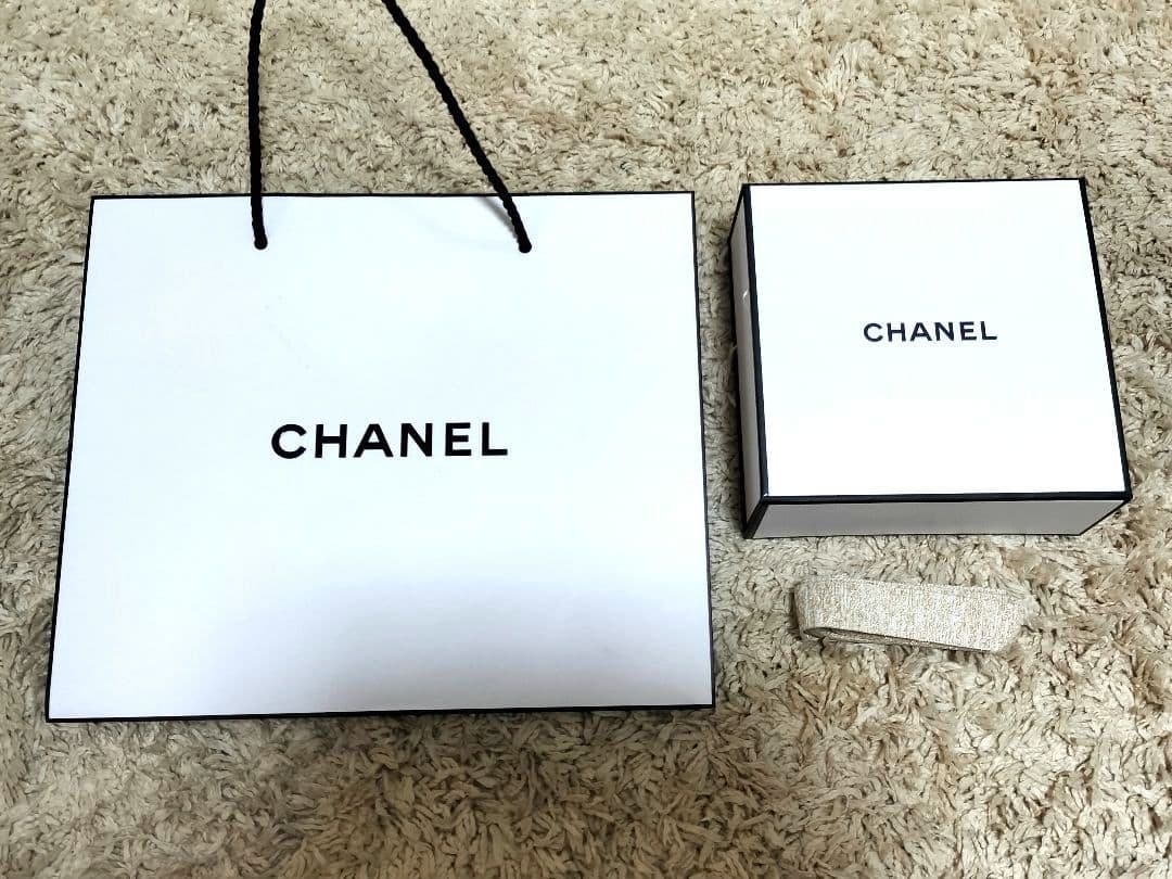 シャネル ショップ袋とボックスセットBLEU de CHANEL 香水 - メルカリ