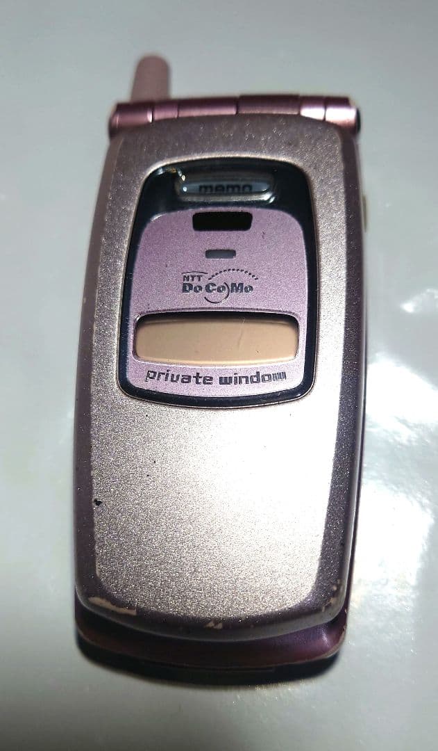 ☆レトロガラケーPanasonicのP211i（ピンク）Docomo - メルカリ