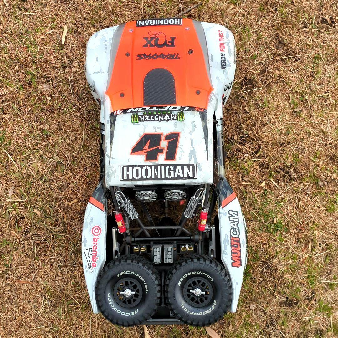 TRAXXAS Unlimited Desert Racer UDR カスタム - メルカリ