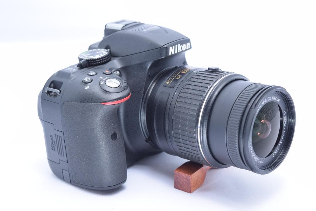 Nikon D5300 一眼レフカメラ シャッタ数約500回 おまけ多数 - メルカリ