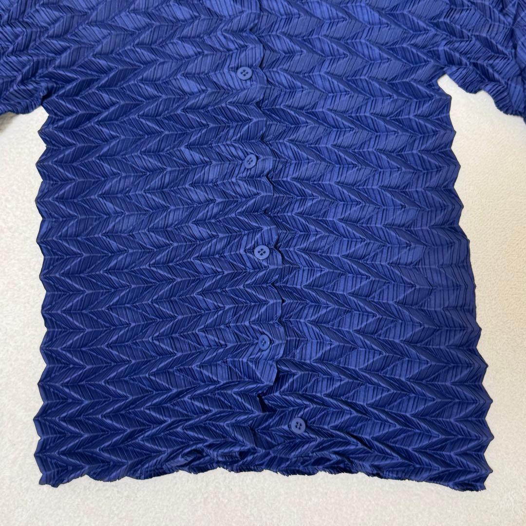 極美品✨ISSEY MIYAKE プリーツ 立体 変形 ネイビー 長袖 シャツ トップス