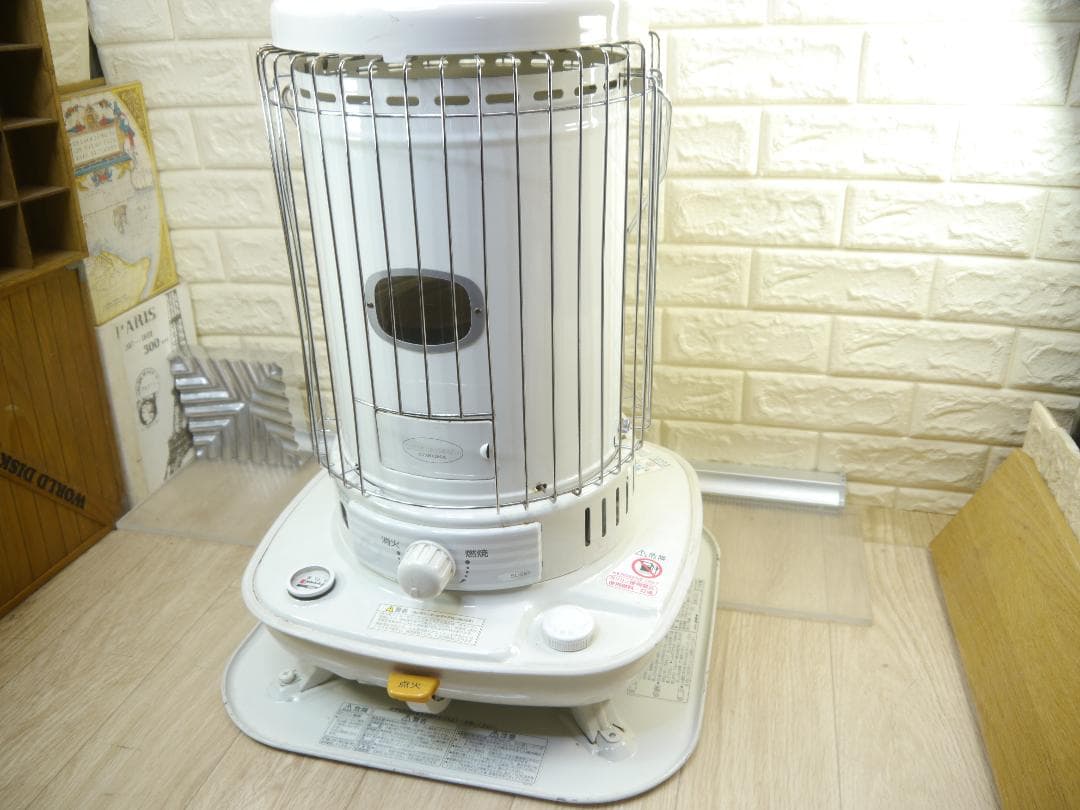 送料込み●2013年❤動作品❤コロナ/CORONA 石油ストーブ　木造17畳 動作品◇2013年❤コロナ/CORONA 石油ストーブ 木造17畳