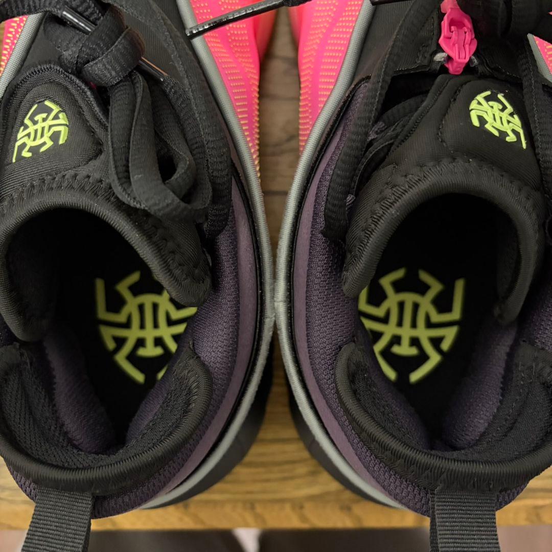 ADIDAS D.O.N.ISSUE 7 アディダス ドノヴァン ミッチェル 7