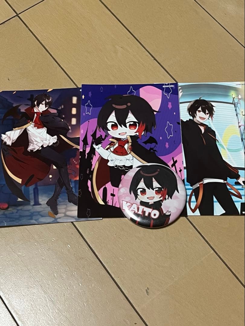 めろんぱーかーKAITOのブロマイド+缶バッチ - メルカリ