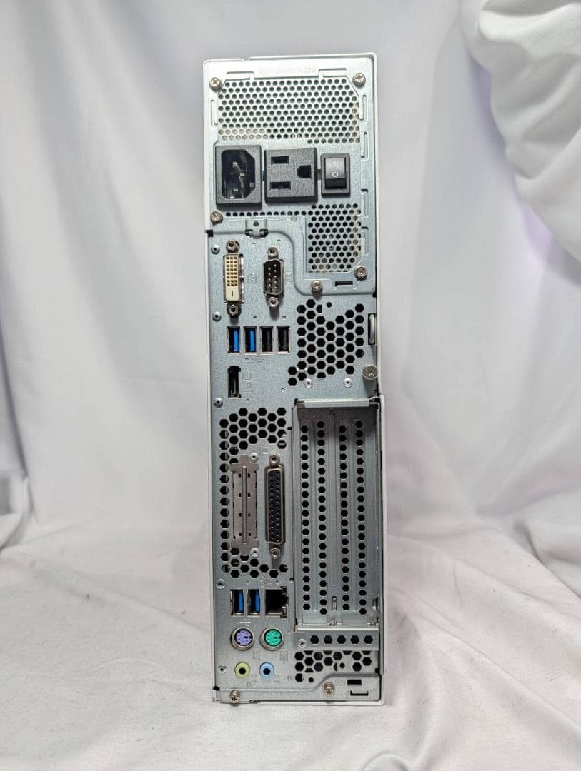 富士通 D588/BW i7/8GB/SSD256+HDD1TB/Win11 - メルカリ