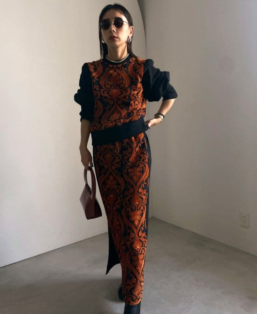 トップス&スカート☆AMERIアメリヴィンテージ レーススウェット