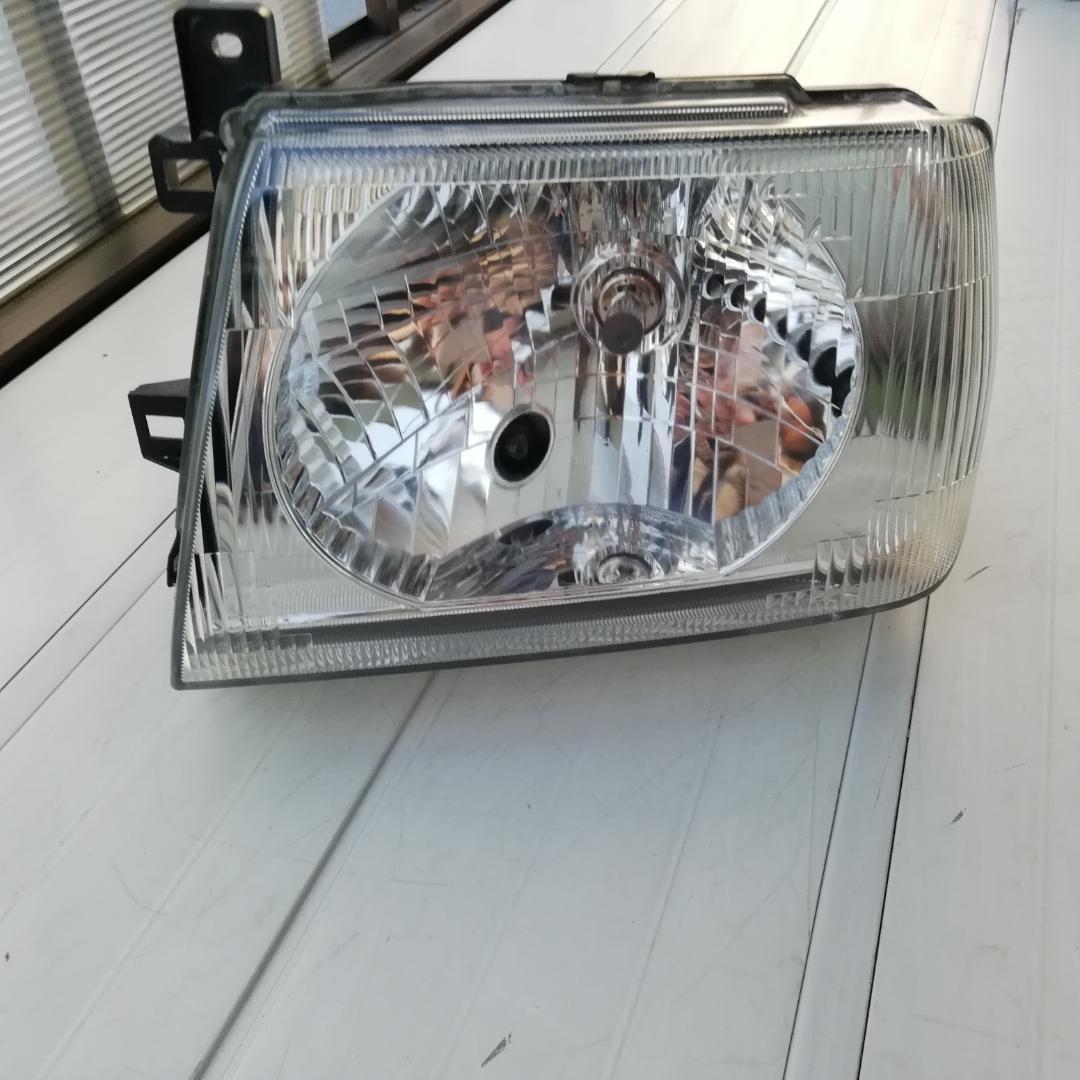 H58A パジェロミニ ヘッドライト 左右 レべ付 （管理NO25）