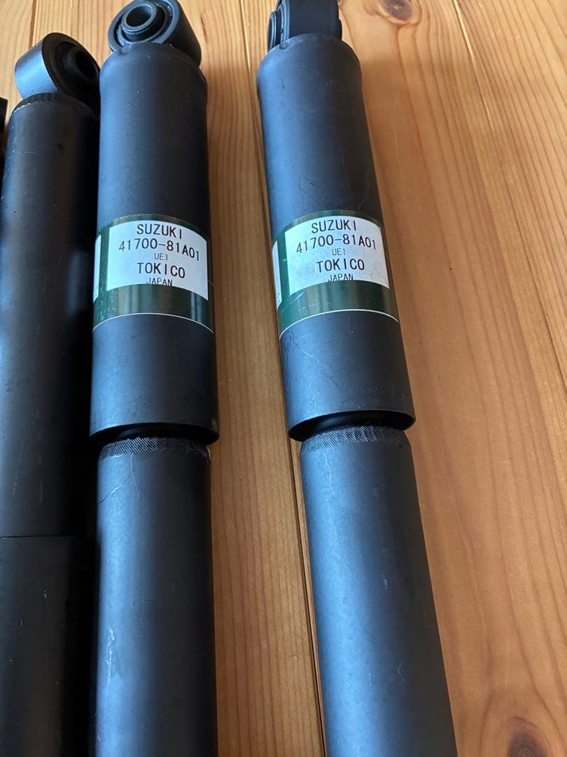 ジムニー JB23W 純正サスペンション2017年新車外し ショック＋