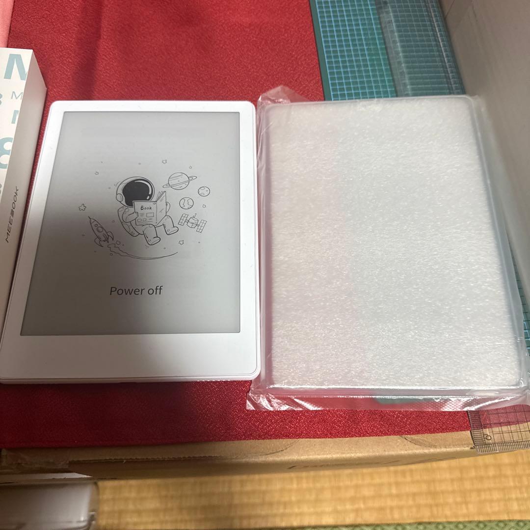 ほぼ新品MEEBOOK M8 電子書籍リーダー 本体 ケース付き M8 costelloe.com
