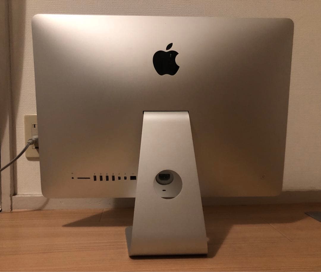 中古iMac 21.5inch 2014