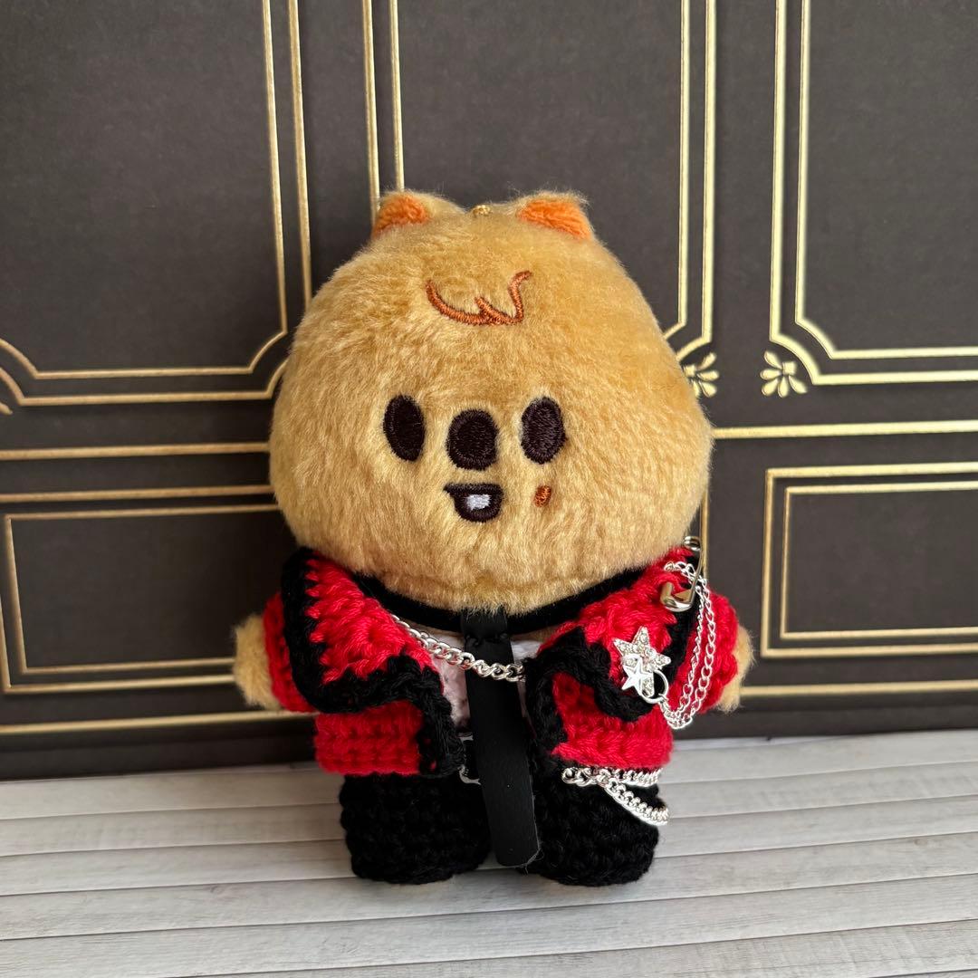 ゆうち様⓵⓶skzoo10cmぬいぐるみ用 衣装 4点 - 着せ替え服・アウト