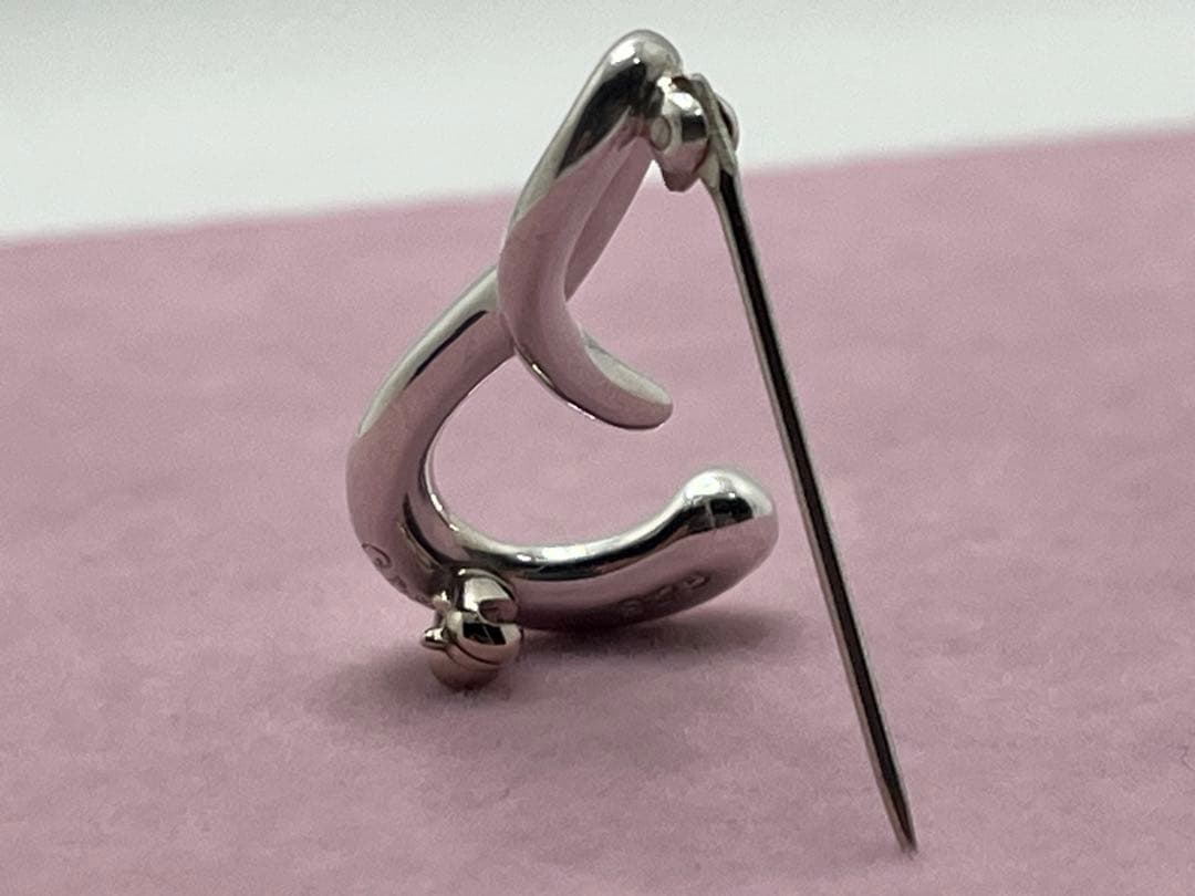 h146 希少 美品 ティファニー アルファベット「S」イニシャル「s」ブローチ