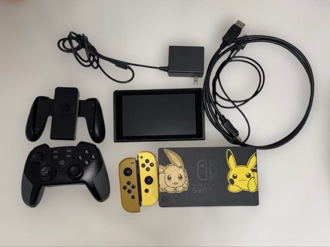 Nintendo Switch ピカブイモデル 本体 Nintendo Switch ポケットモンスター Lets Go！ ピカチュウセット