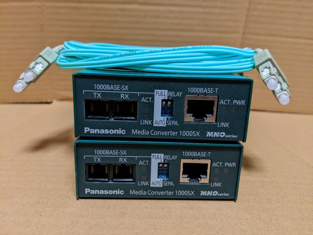 Panasonic　MC1000SX　光メディアコンバータ　2台セット Panasonic MC1000SX 光メディアコンバータ 2台セット MC1000SX