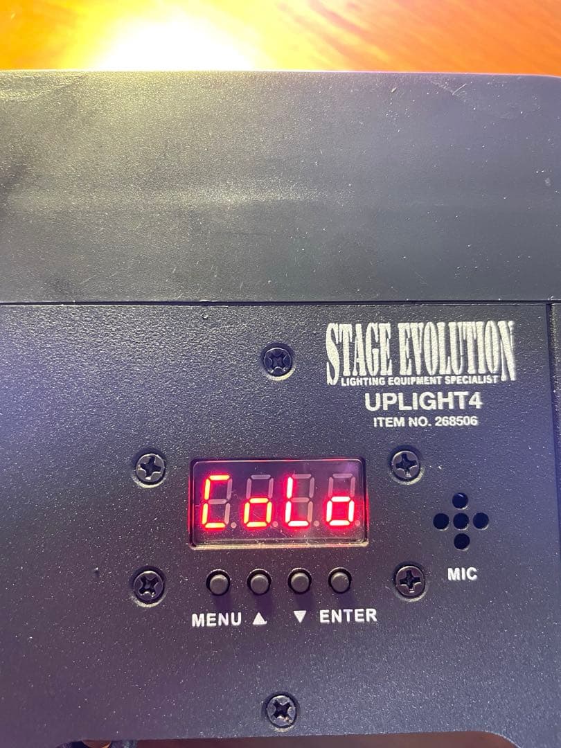 Stage Evolution Uplight4 LEDステージ照明