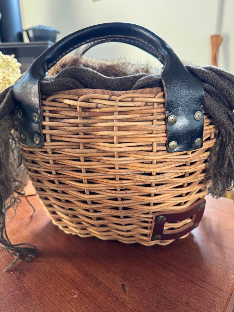 専用eb.a.gos エバゴス ブライドルシリーズ ラビットファー2本編み