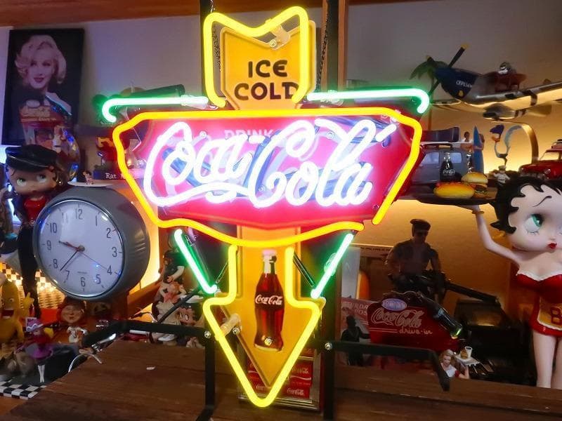 爆レア★コカコーラ ネオンサイン アロー インテリア ダイナー ガレージ 楽天市場】【コカ・コーラ】【COCA-COLA】コカコーラ LEDサイン【SWEEP