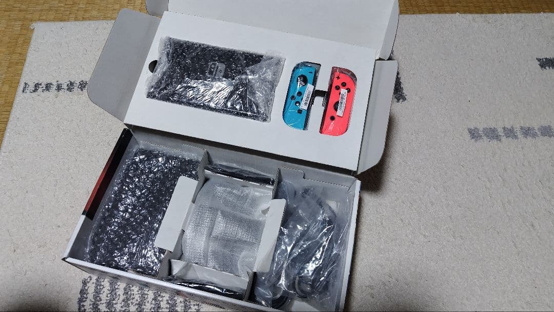 ニンテンドースイッチ＋ワイヤレスコントローラー Amazon.co.jp: 【任天堂ライセンス商品】PowerA パワーエー ナノ