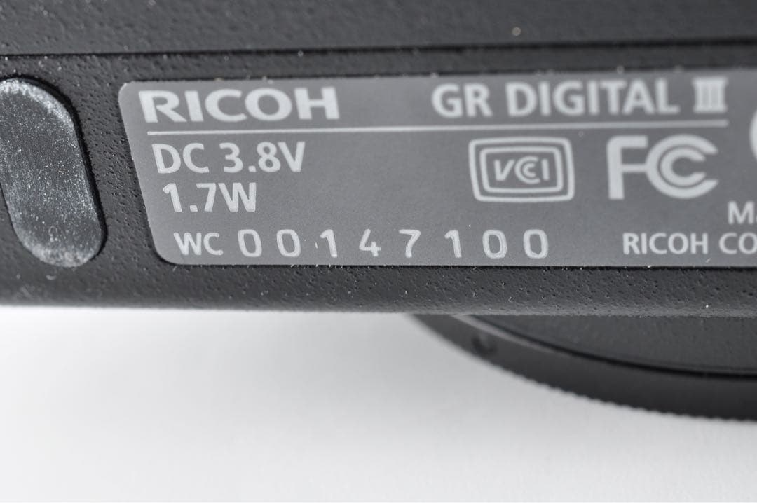■ ショット数14回 ■ RICOH GR DIGITAL III《 元箱付》