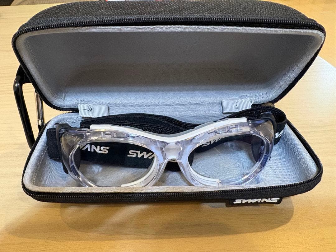 【超美品】スワンズ スポーツゴーグル 度付き スポーツ眼鏡 です♪度なしレンズ有 GUARDIAN-X スポーツ用ゴーグル【中学生から大人用】 [GDX-001 BK