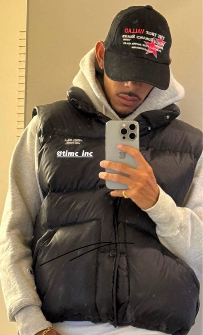 vallad WORLD ROMANCE SERIES CAP IO - メルカリ