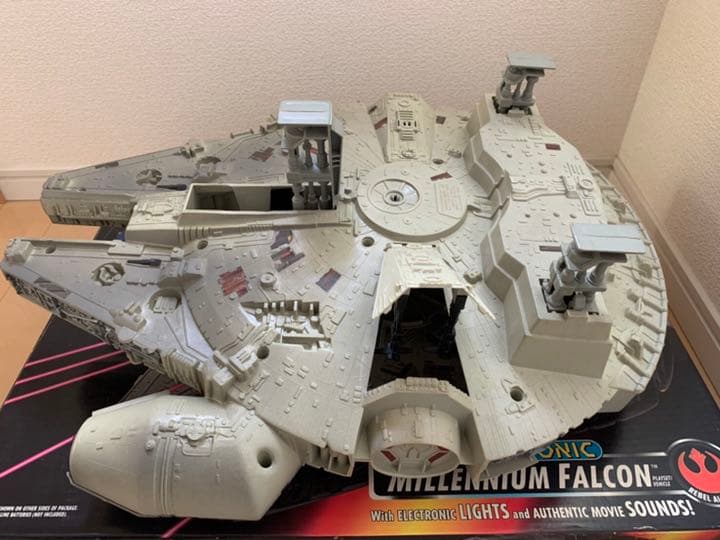 ミレニアムファルコン号 スターウォーズ ケナー社製 - メルカリ