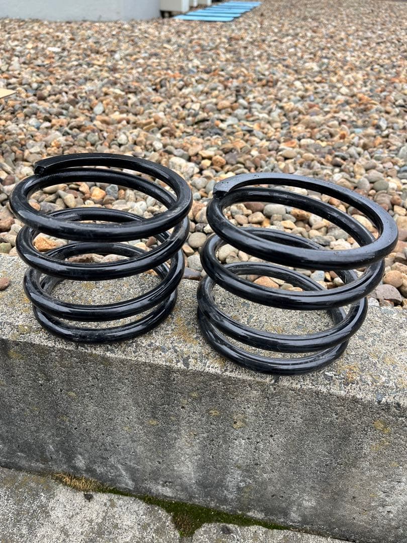 LA610 L385タント シュピーゲル ショートスプリング バネ110mm - メルカリ