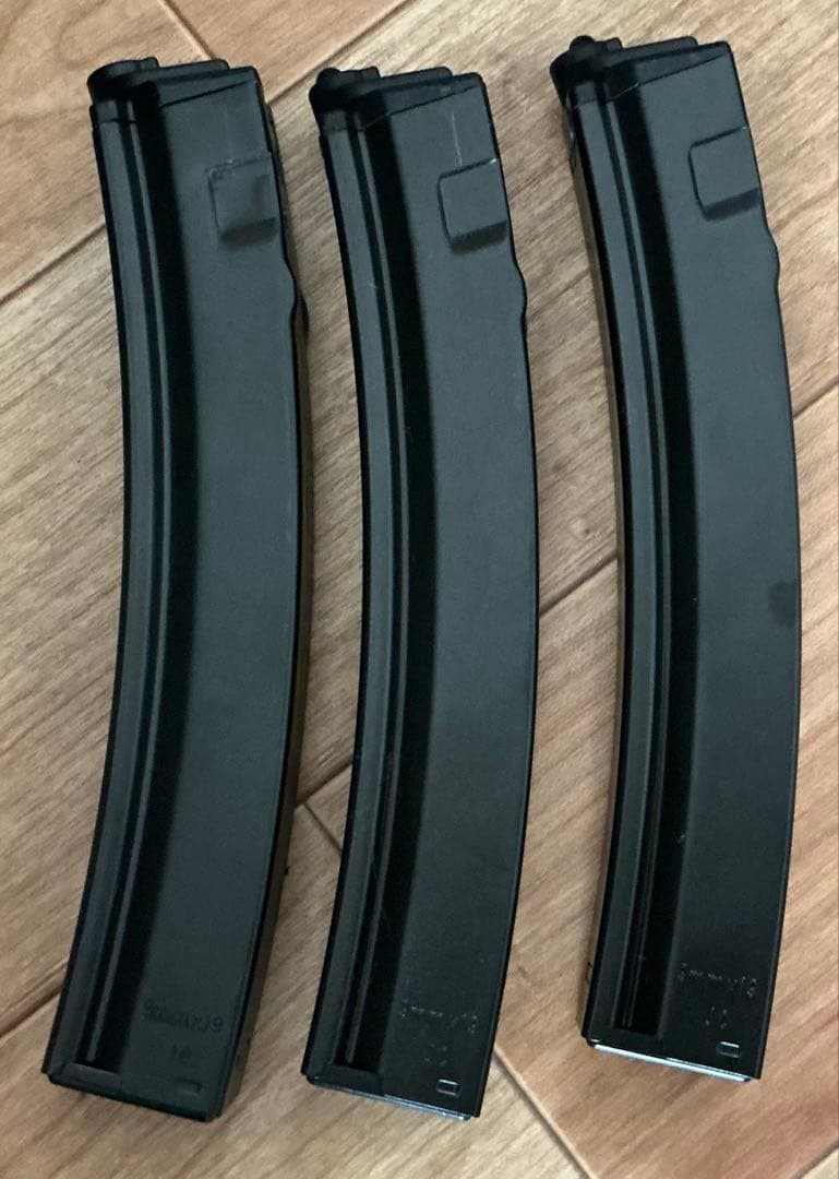 東京マルイ 次世代 mp5用 72連 マガジン 2本 200連　1 本 TOKYO MARUI（東京マルイ） 次世代電動ガン MP5用 72連 スペアマガジン