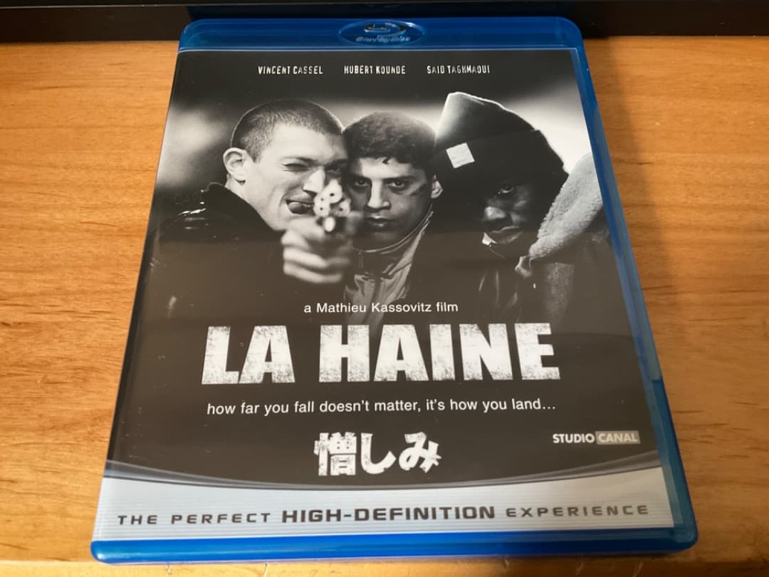 廃盤希少】LA HAINE 憎しみ Blu-ray＆DVDセット セル版 - メルカリ