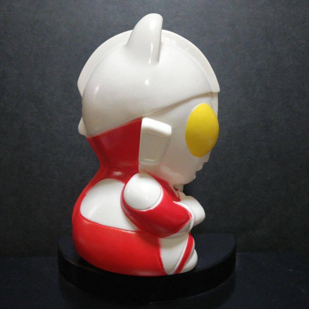 ウルトラマン 招き猫 ソフビ 貯金箱 - メルカリ