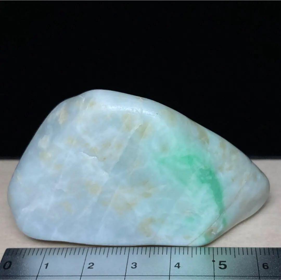 糸魚川翡翠　翡翠　ミントグリーン　原石　113.1ｇ