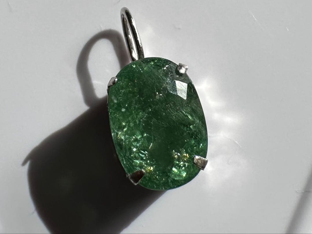 パライバトルマリンペンダントヘッド　モザンビーク産　1.56ct