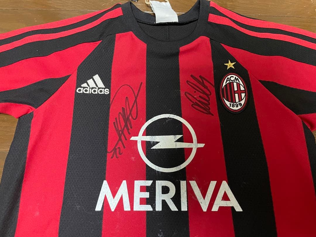 ACミラン カカ、ルイコスタ直筆サイン入りJr.ユニフォーム - メルカリ