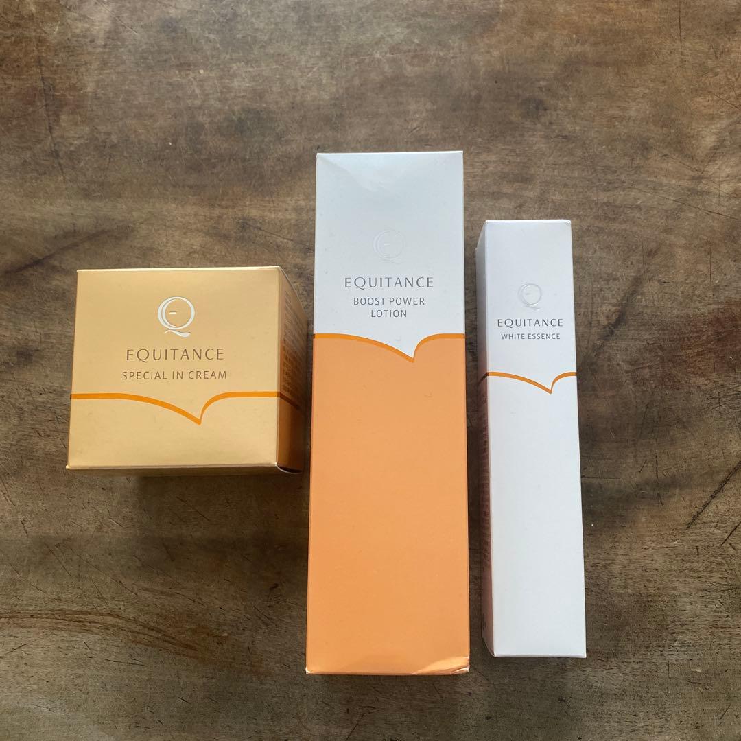 エクイタンス スペシャルクリーム・パワーローション・ホワイトエッセンス3点セット エクイタンス スペシャルクリーム・パワーローション・ホワイト