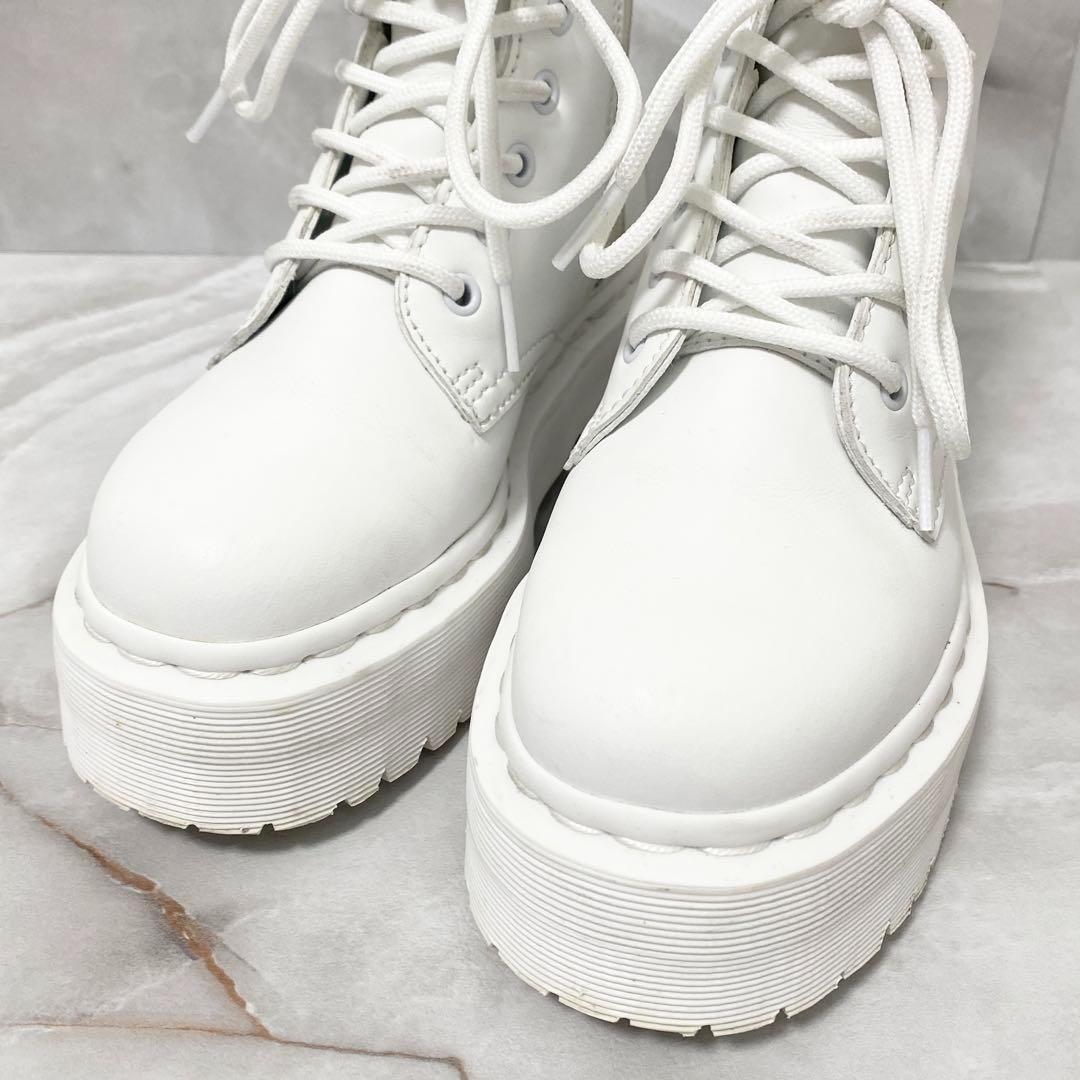 A13156 Dr.マーチン Ⅴ JADON Ⅱ MONO 8ホール厚底ブーツ白 - メルカリ