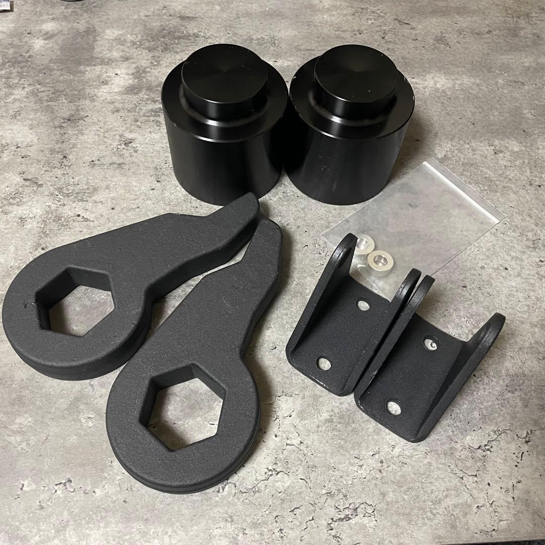 新品 ハマー h2 3インチ リフトアップ キット HUMMER 88ハウス ハマー H2 リフトアップ 3点セット 2〜3インチ リアコイル