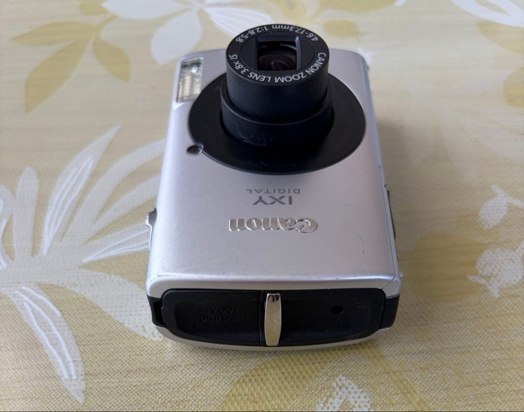 Canon IXY910IS デジタルカメラ ジャンク品