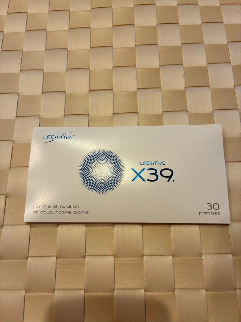 ライフウェーブX39新品未使用 ライフウェーブ X39 パッチシール 30枚 説明書あり : セラフィーネット