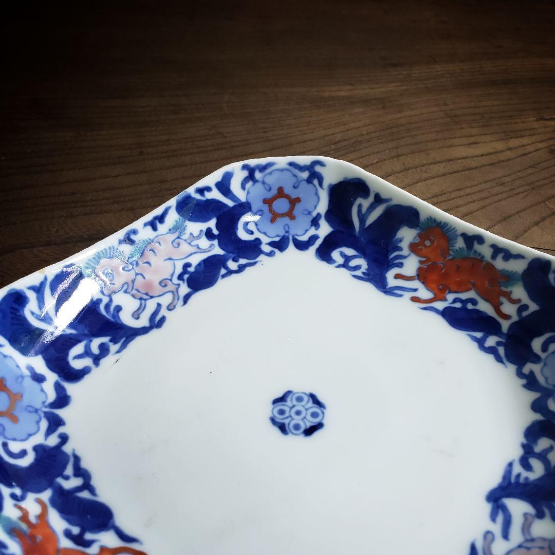 角皿 古伊万里 色絵 獅子 麒麟 七宝紋 唐花草 銘 明治 大正 訳あり