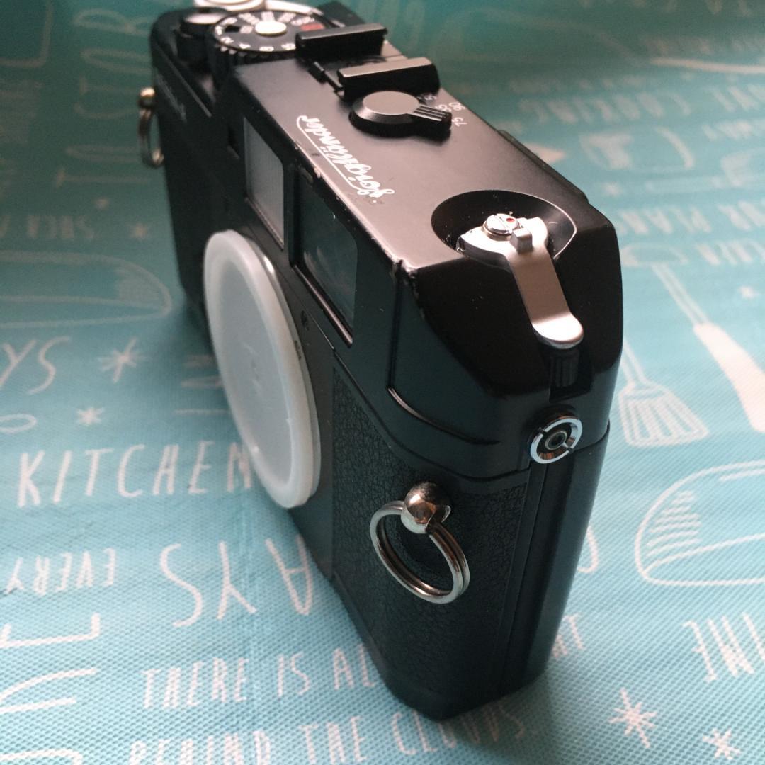 《難あり実用》 ベッサR コシナ フォクトレンダー、箱・取説・付属ストラップ付