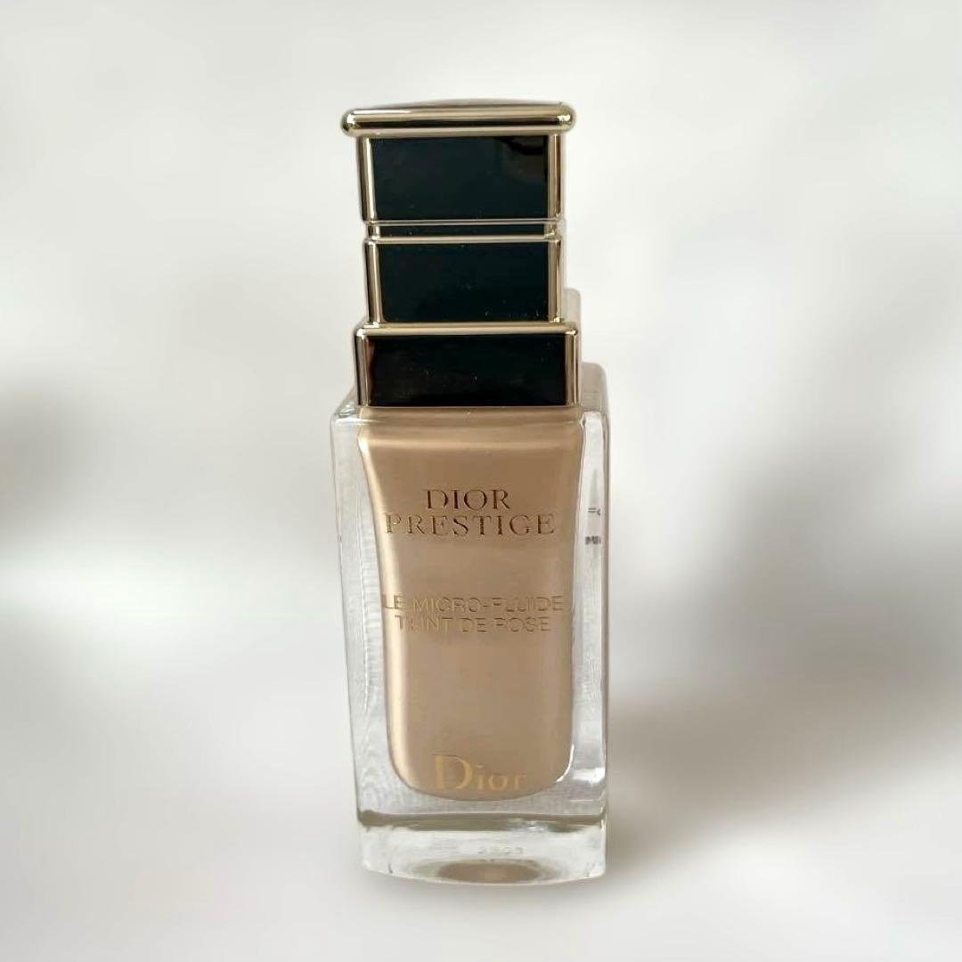 ⭐︎Dior⭐︎プレステージ ル フルイド タン ドゥ ローズリキッド 0N