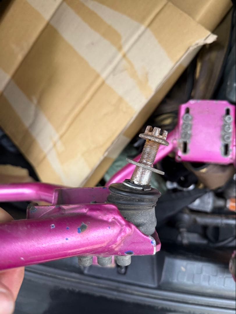 18.20.21クラウン用フロントアッパーアーム　”メーガン”