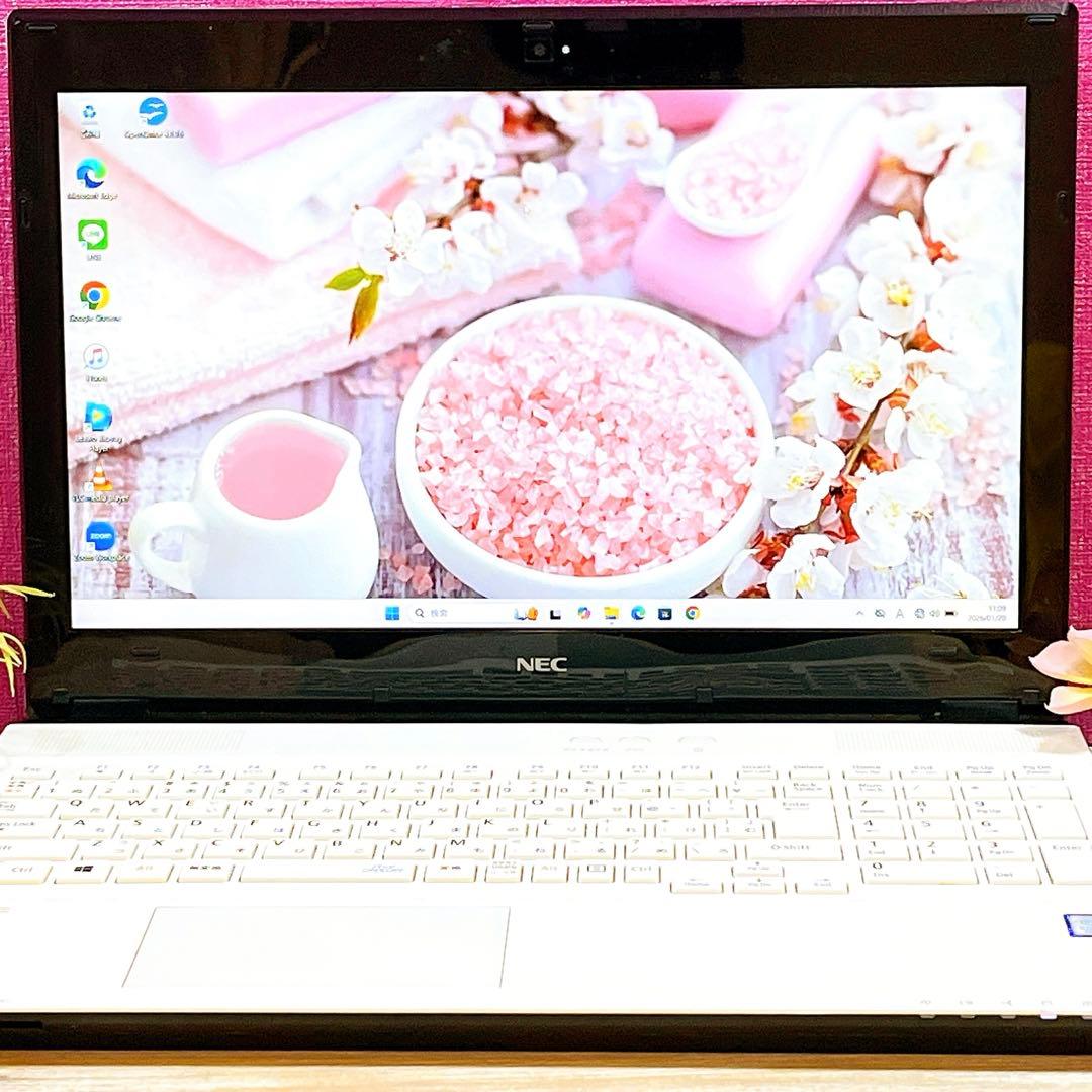 白】Win11✨Core i7✨8GB✨HDD1TB✨動作良好 Windows11 フルHD光沢