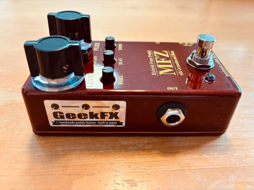 【夏休み値下】Myriad FuzzクローンペダルpreGain搭載