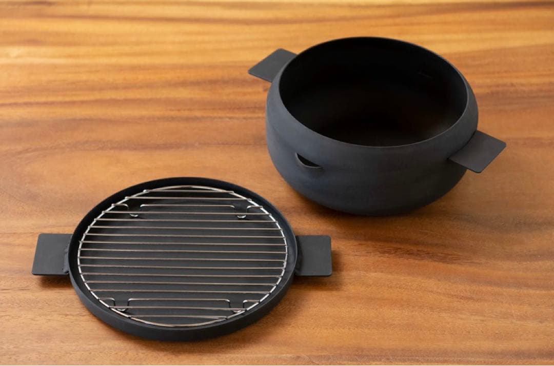 ツレヅレハナコ 蓋付き鉄製揚げ鍋 ツレヅレハナコ×オレンジページ「ふたつき鉄製揚げ鍋 13cm」｜【公式