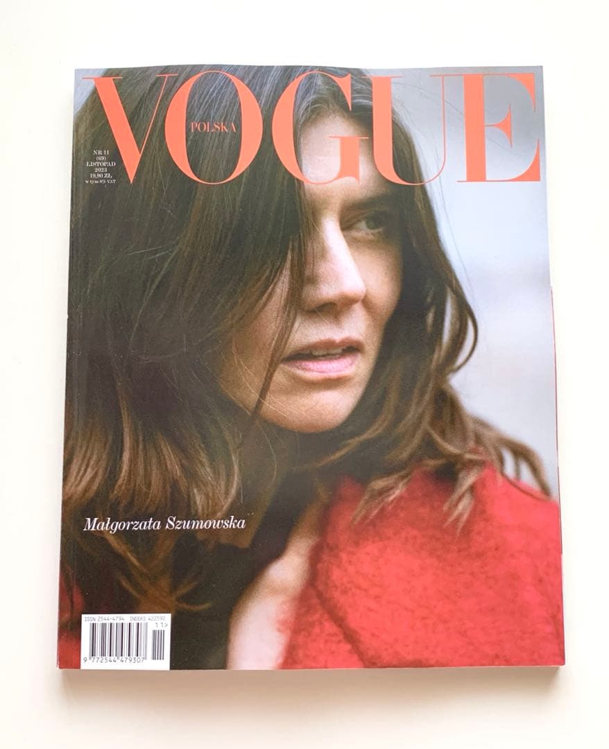 女性情報誌 Vogue Poland November 2023 Cover 1 NOVEMBER 2023 | Vogue